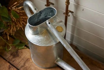 Haws Warley Fall Galvanised Watering Can (7.5 Litre)