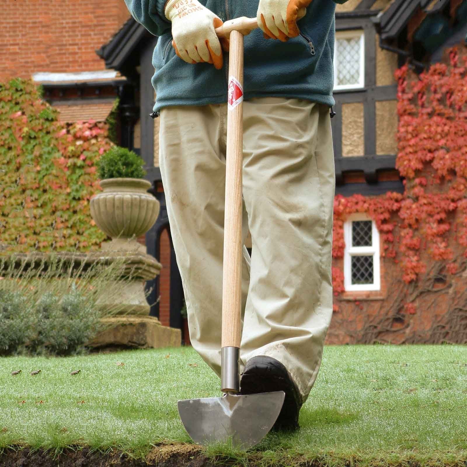 Sneeboer Lawn Edger - Harrod Horticultural (UK)